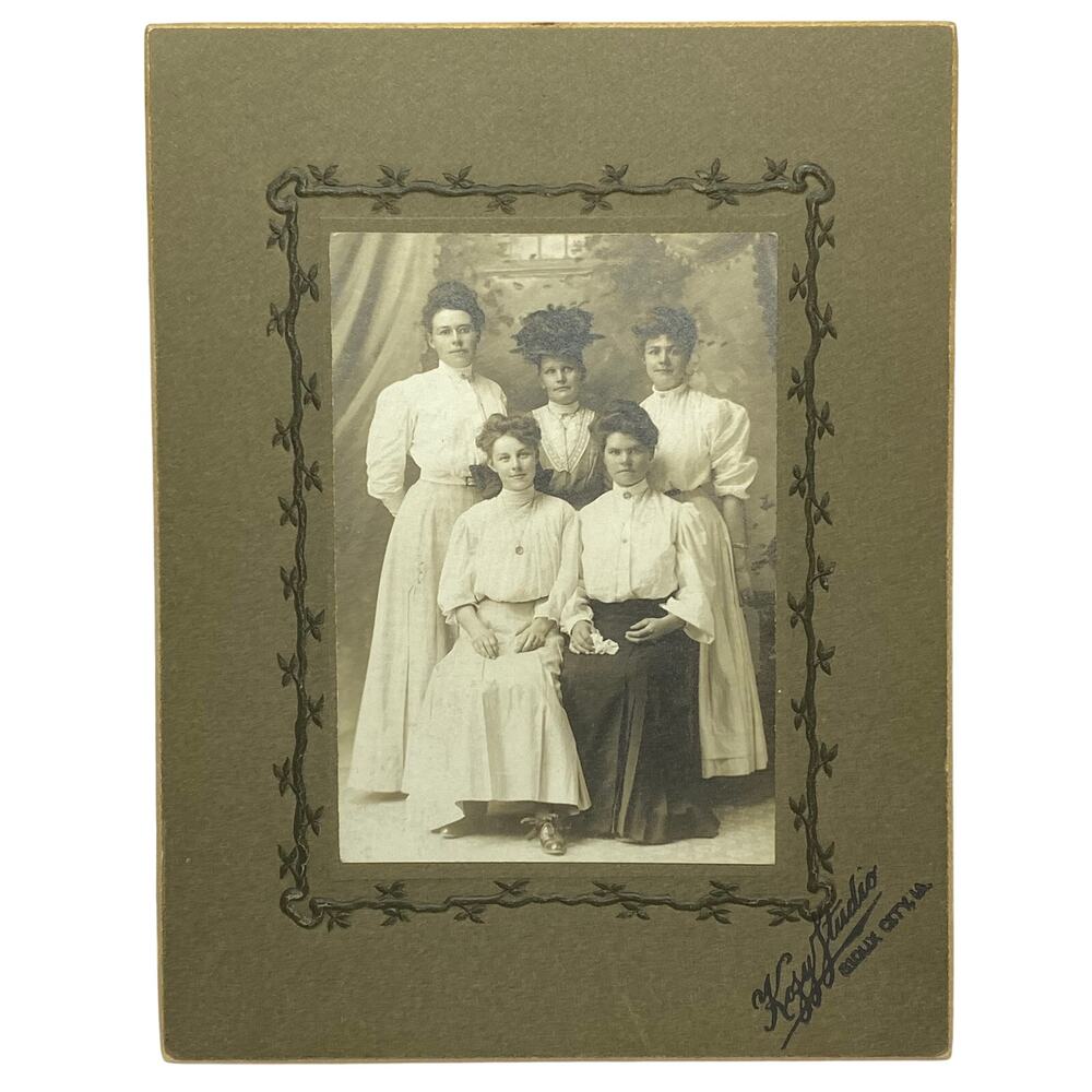 Antique Portrait Photograph Group Ladies Framed 1900s Kozy Studio Sioux City IA